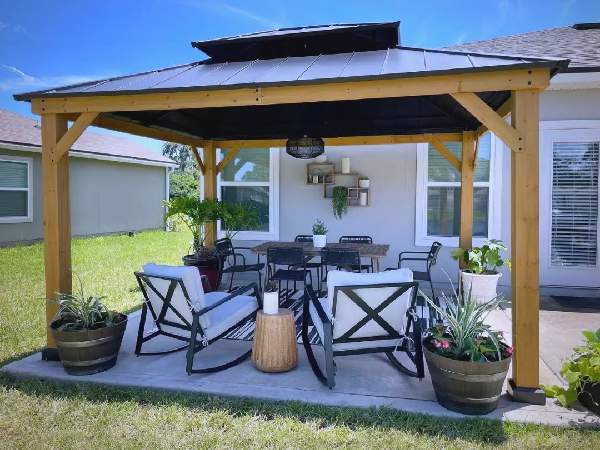 Aluminum Gazebo with Wood-Grain Finish
