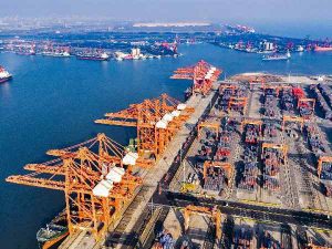 China’s coastal ports provide natural advantages for global bulk exports