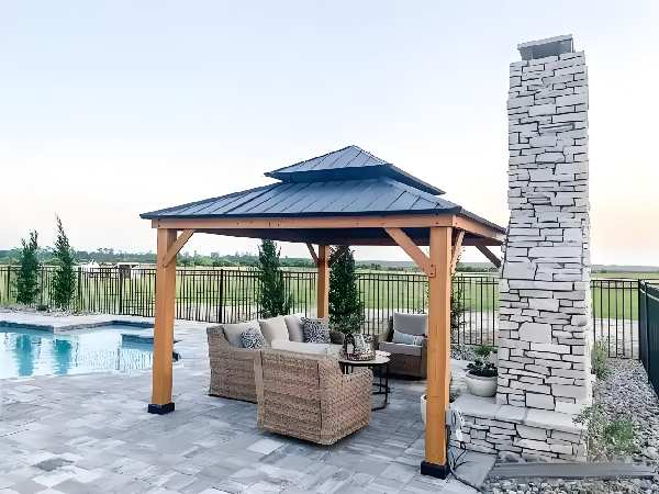 Wood Frame with Galvanized Steel Roof