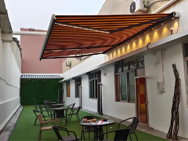 Full Cassette Retractable Awning