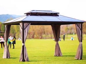 Tonnelle 3 x 3,6 m à toit rigide en polycarbonate (double toit)