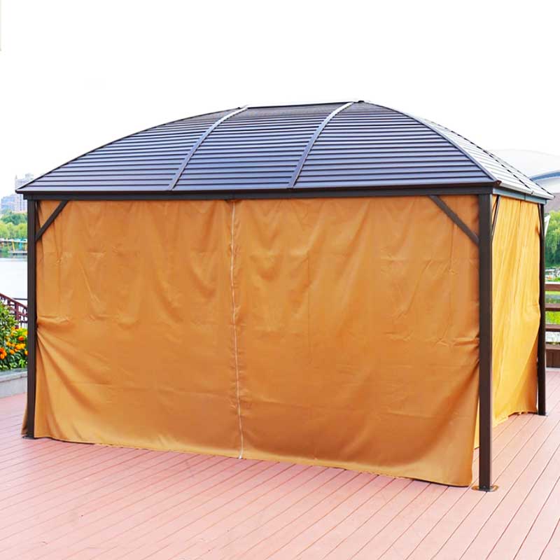 Tonnelle toit cintré avec côtés étanches