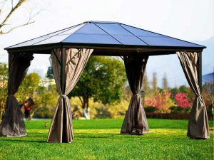 Tonnelle 3 x 3,6 m avec toit en polycarbonate et côtés