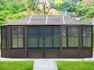 Tonnelle octogonale 20×13 ft en aluminium avec toit en acier et portes coulissantes en polycarbonate