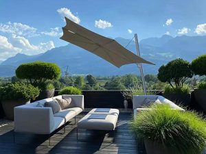 Patio Cantilever Umbrella