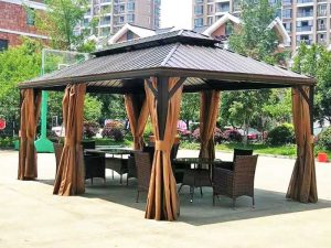 Tonnelle 3 m × 6 m avec toit à panneaux verticaux